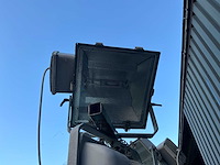 Lichtmast met 4 lampen - afbeelding 3 van  17