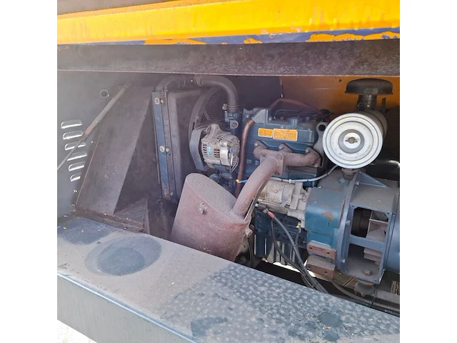 Lichtmast met generator, kubota, 1996 - afbeelding 10 van  25