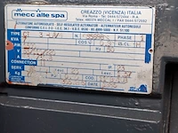 Lichtmast met generator, kubota, 1996 - afbeelding 11 van  25