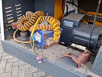 Lichtmast met generator, kubota, 1996 - afbeelding 13 van  25