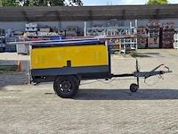 Lichtmast met generator, kubota, 1996 - afbeelding 12 van  25
