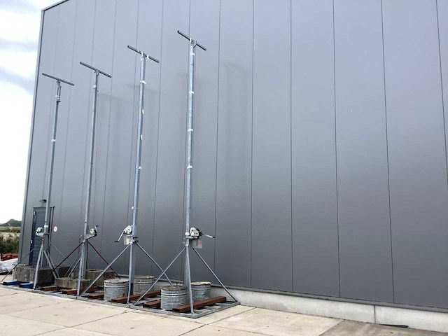 Lichtmast neerhaalbaar (5x) - afbeelding 1 van  3