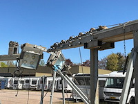 Lichtmast op betonnen voet - afbeelding 4 van  5