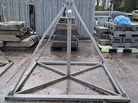 Lichtmastvoet - afbeelding 2 van  4