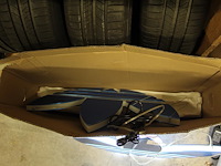 Lichtreclame adidas. afmeting 60 x 45 cm - afbeelding 3 van  3