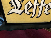 Lichtreclame gevel leffe - afbeelding 2 van  5