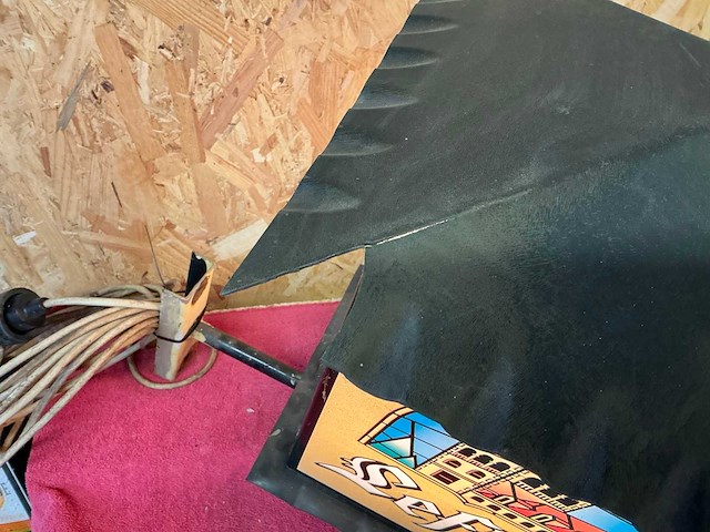 Lichtreclame gevel leffe - afbeelding 3 van  5