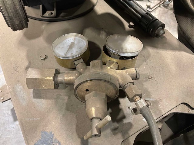 Licoln electric lf 45 / s 350 ce / cool arc 50 mig lasmachine - afbeelding 8 van  9