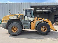 Liebherr - 2009 - l566 - wiellader - afbeelding 2 van  18
