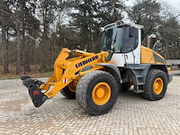 Liebherr - 2011 - l542 - shovel