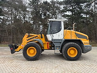 Liebherr - 2011 - l542 - shovel - afbeelding 7 van  14