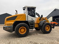 Liebherr - 2011 - l542 - shovel - afbeelding 9 van  14