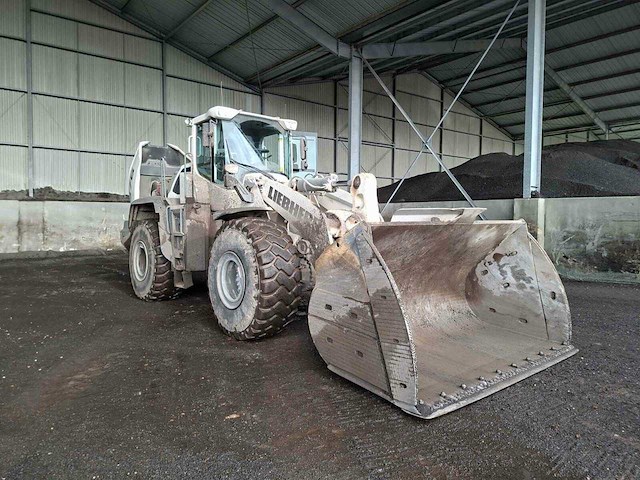 Liebherr - 2018 - l5676 x power - shovel - afbeelding 12 van  29