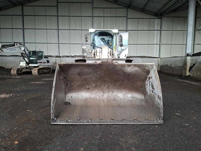 Liebherr - 2018 - l5676 x power - shovel - afbeelding 25 van  29
