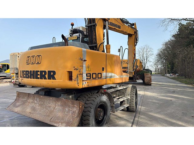 Liebherr - a900c - met kenteken - mobiele graafmachine - afbeelding 7 van  12