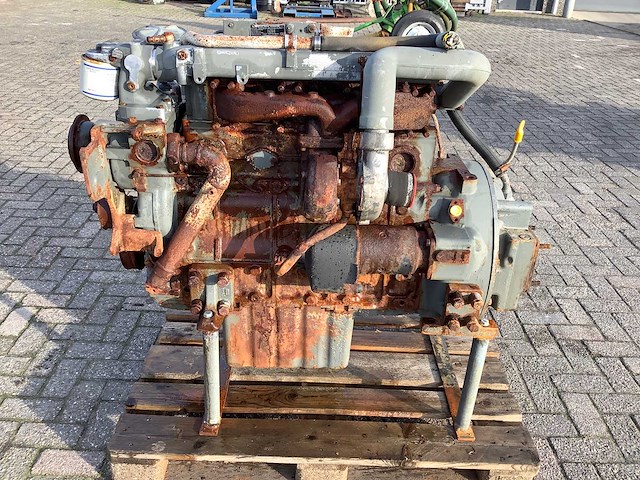 Liebherr - d 924 t-e - dieselmotor - afbeelding 3 van  5