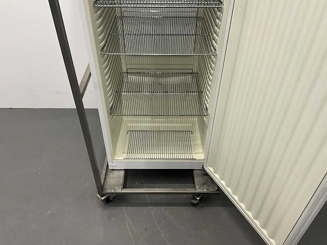 Liebherr - gkv 4310 - koelkast in mobiel rvs frame - afbeelding 8 van  8
