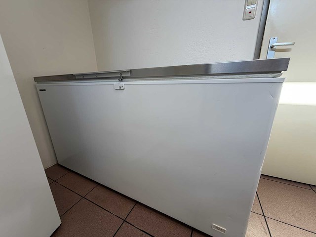 Liebherr - gtl 6106 - vrieskist - afbeelding 2 van  8