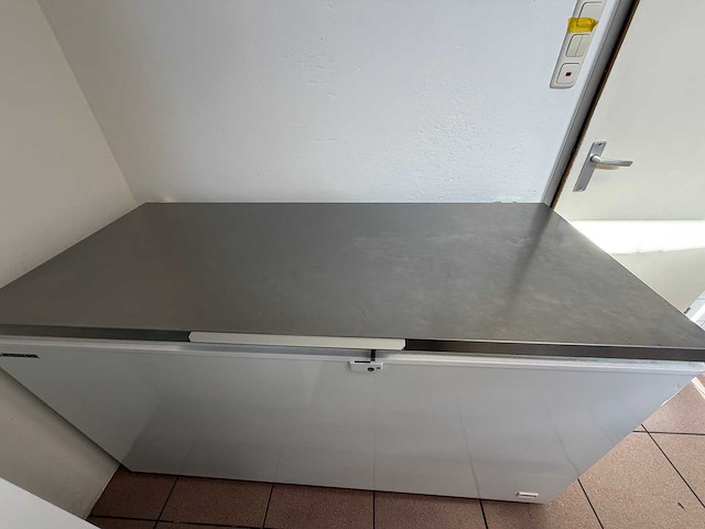 Liebherr - gtl 6106 - vrieskist - afbeelding 6 van  8