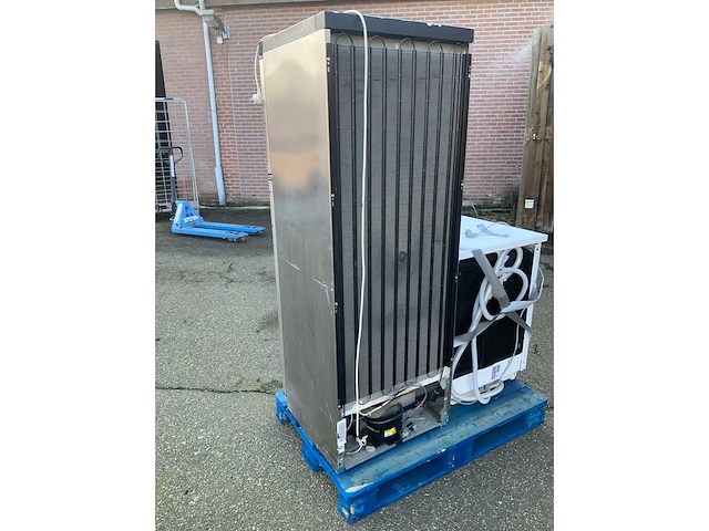 Liebherr - preimiun - refrigerators cool/freeze combi - afbeelding 3 van  7