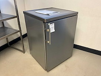 Liebherr - rvs koelkast met vriesvak - afbeelding 1 van  9