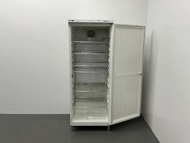 Liebherr - ugk 6400 - vrieskast - afbeelding 6 van  8