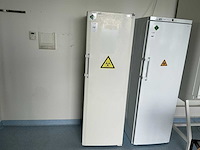 Liebherr 4220 laboratoriumkoelkast - afbeelding 1 van  7