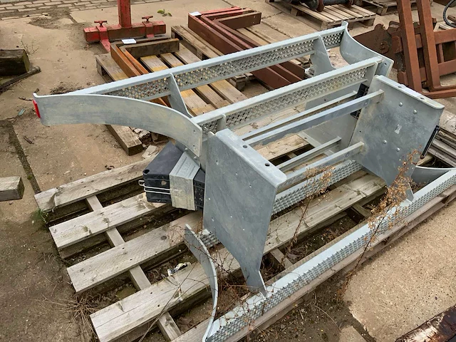 Liebherr 914 treeplankset - afbeelding 4 van  6