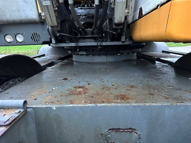 Liebherr 920 lithronic banden kraan - afbeelding 14 van  27