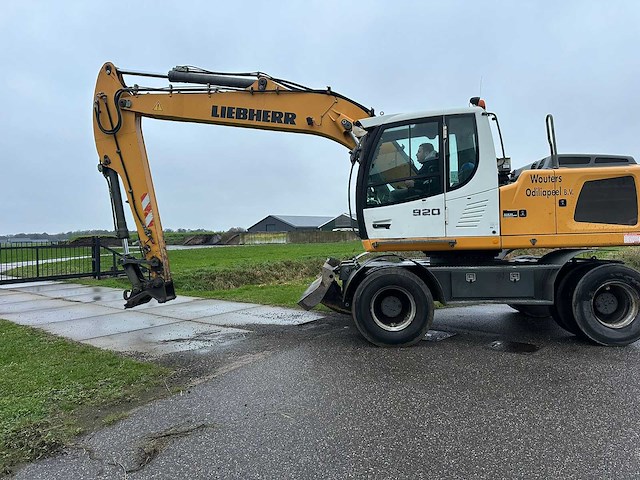 Liebherr 920 lithronic banden kraan - afbeelding 27 van  27