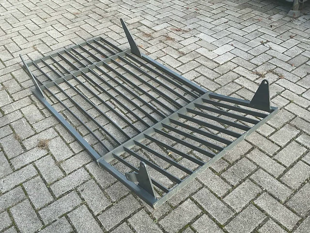 Liebherr 926 frame cabine bescherming - afbeelding 3 van  3