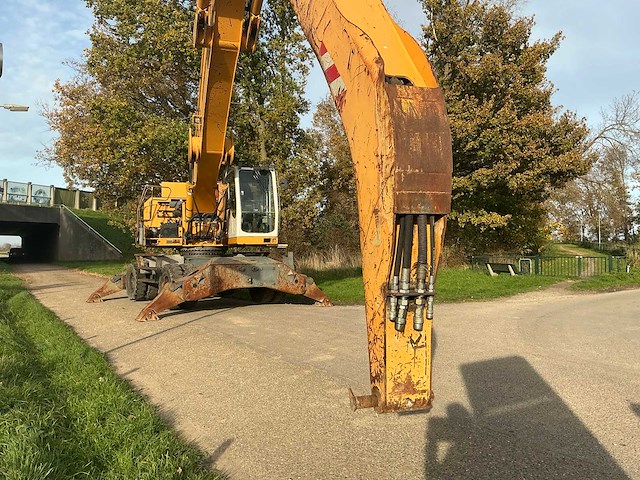 Liebherr a 934 c overslag kraan - afbeelding 2 van  78