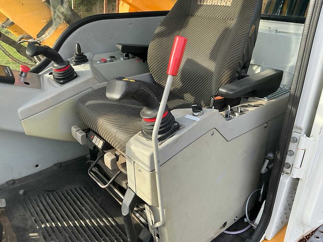Liebherr a 934 c overslag kraan - afbeelding 38 van  78