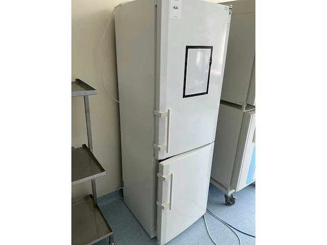 Liebherr cp3523 laboratoriumvriezer/koelkast - afbeelding 2 van  4