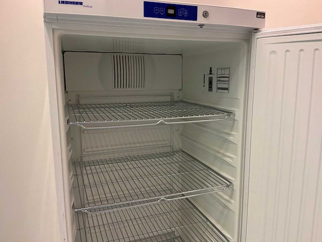 Liebherr gkv 5730 laboratoriumkoelkast - afbeelding 4 van  6