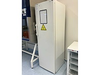 Liebherr k 4220 laboratoriumkoelkast - afbeelding 2 van  5