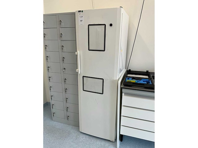 Liebherr k 4270 laboratoriumkoelkast - afbeelding 2 van  6