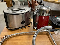 Liebherr keukenmeubel met koelkast en apparatuur - afbeelding 7 van  13
