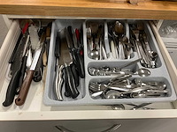 Liebherr keukenmeubel met koelkast en apparatuur - afbeelding 13 van  13