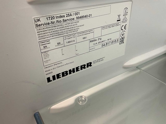 Liebherr keukenmeubel met koelkast en apparatuur - afbeelding 5 van  13