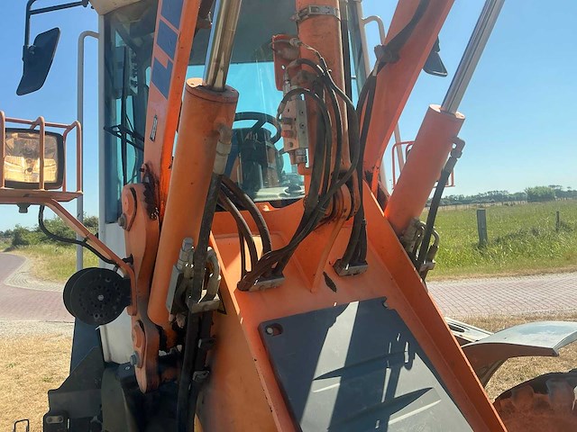 Liebherr l509 shovel - afbeelding 3 van  16