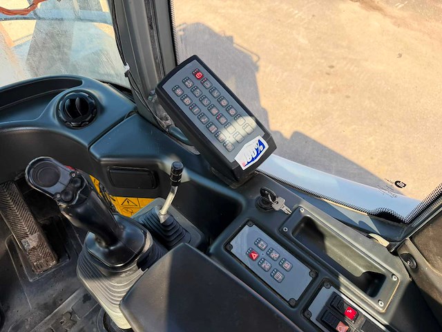 Liebherr l556 wiellader / shovel - afbeelding 13 van  15