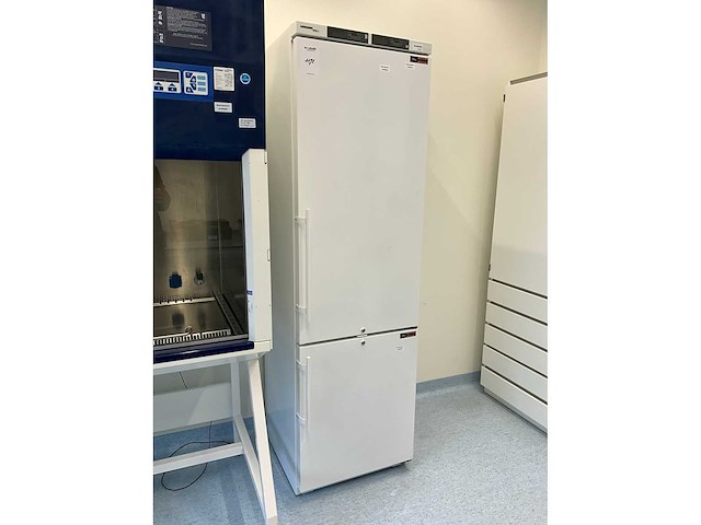 Liebherr lcv 4010 mediline laboratorium koelkast/vriezer combinatie - afbeelding 2 van  6