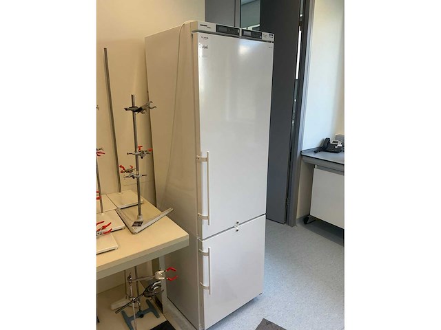 Liebherr lcv 4010 mediline laboratorium koelkast/vriezer combinatie - afbeelding 4 van  6