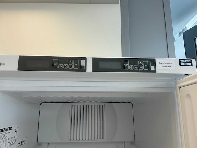 Liebherr lcv 4010 mediline laboratorium koelkast/vriezer combinatie - afbeelding 1 van  6