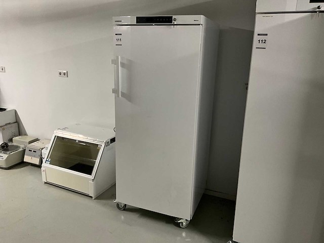 Liebherr mediline lgv 5010 laboratoriumvriezer - afbeelding 1 van  6