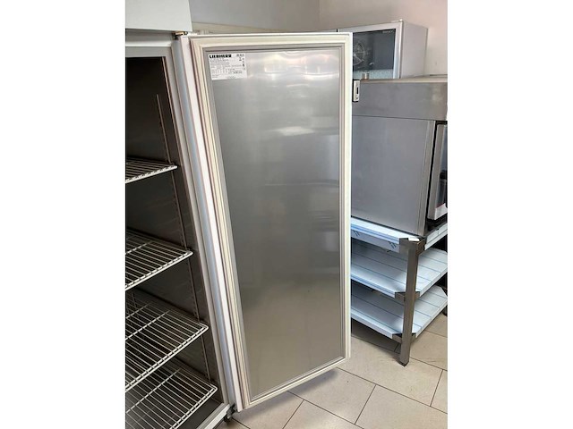 Liebherr medline 261743 vriezer - afbeelding 4 van  5
