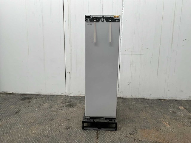 Liebherr premium nofrost sign-3566-20 001 vrieskast inbouw - afbeelding 1 van  4