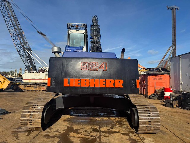 Liebherr r924b ew rupsgraafmachine - afbeelding 19 van  20