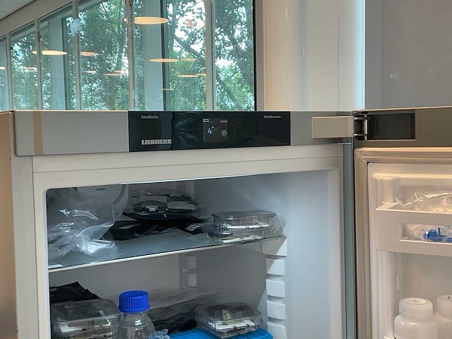 Liebherr smart device laboratorium koelkast - afbeelding 3 van  3